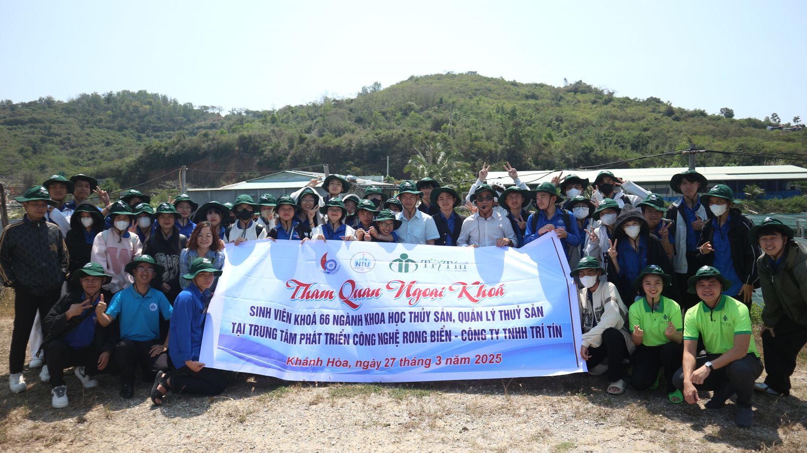 6 Trường đại học nha trang tham quan xưởng rong nho