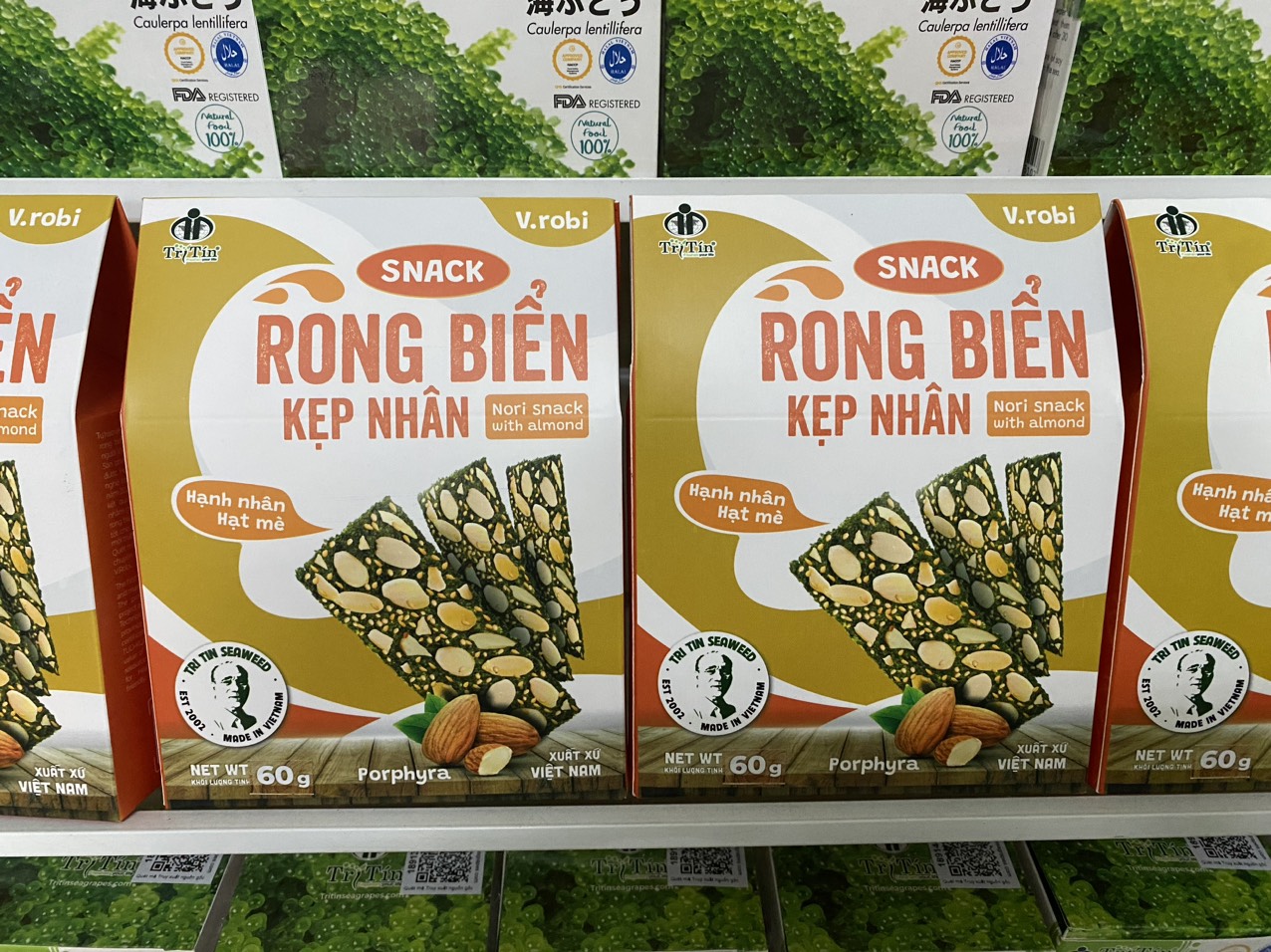 Snack rong biển kẹp nhân